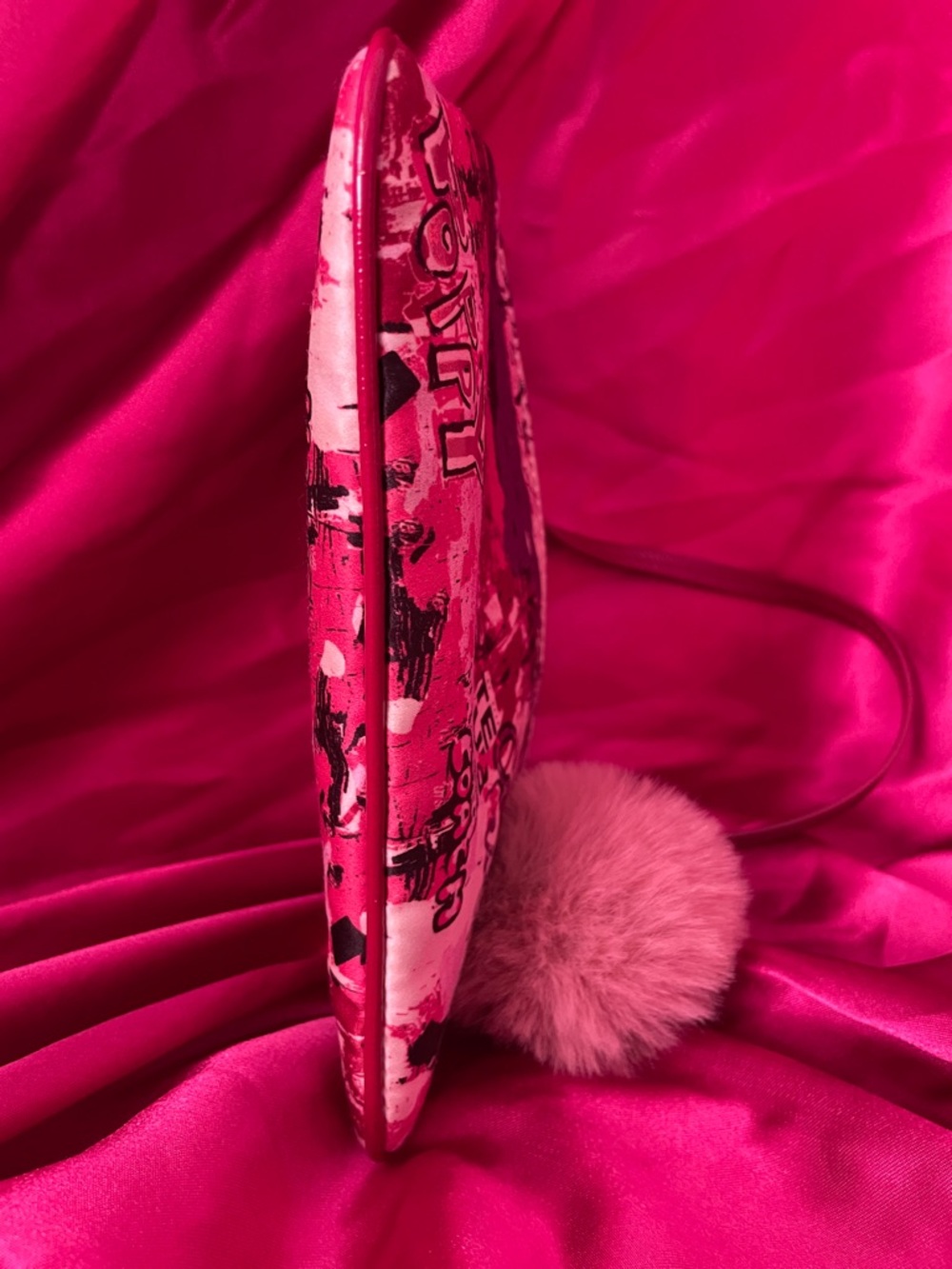 Coach Poppy - pink graffiti wristlet w/pom pom & hang tag - Picture 4 of 15